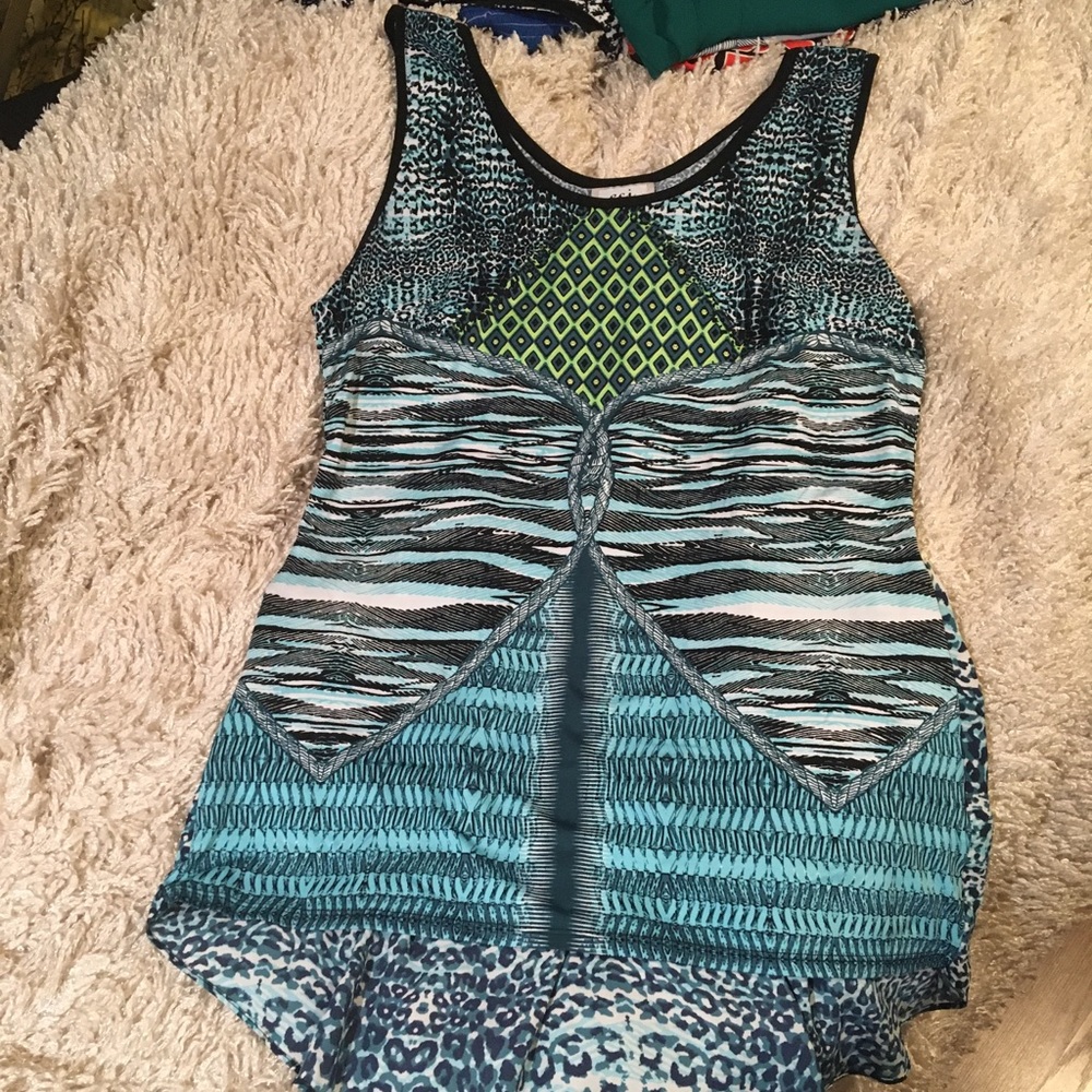 Wild patterned tank L eci